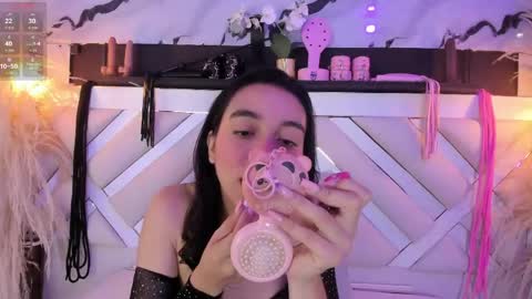 ashley_7777 online show from 04-22-26, 01:56