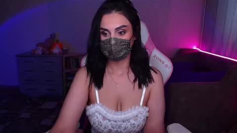   Yasmina   online show from 02-23-25, 05:56