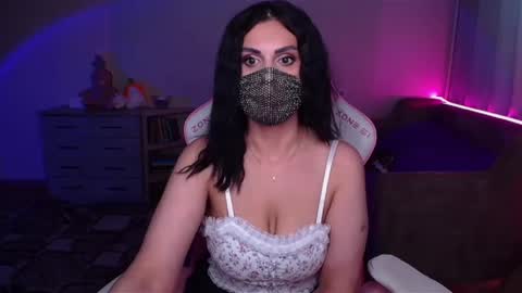   Yasmina   online show from 02-26-25, 05:42