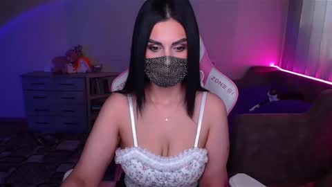   Yasmina   online show from 03-03-25, 03:52