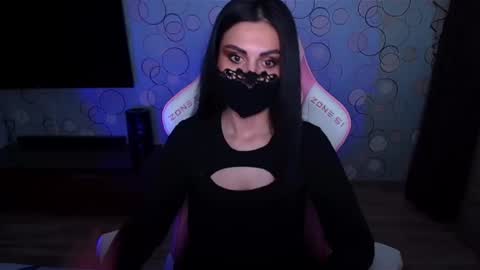   Yasmina   online show from 06-06-26, 04:17