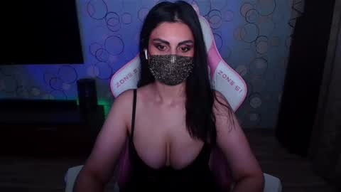   Yasmina   online show from 06-24-26, 06:12