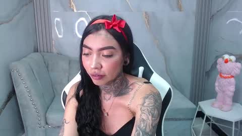 Snapshot of ashley_blum_v chatting on 09-16-25, 08:43 ashley_blum_v online show from 09-16-25, 08:43