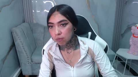 Snapshot of ashley_blum_v chatting on 10-01-25, 01:33 ashley_blum_v online show from 10-01-25, 01:33