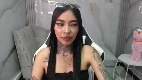 Snapshot of ashley_blum_v chatting on 10-02-25, 08:16 ashley_blum_v online show from 10-02-25, 08:16