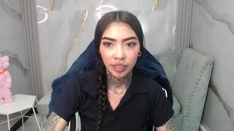 Snapshot of ashley_blum_v chatting on 11-10-25, 08:08 ashley_blum_v online show from 11-10-25, 08:08