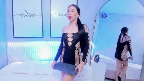 ASHLEY online show from 05-15-26, 11:12