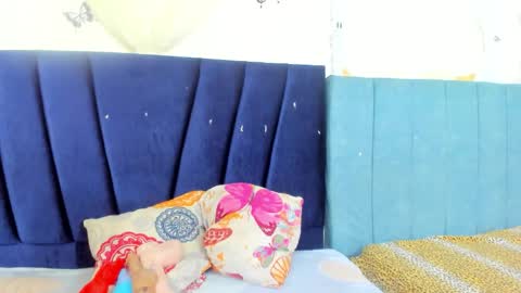 ashley online show from 12-16-25, 11:37