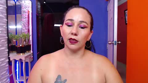 Snapshot of ashley_prg2 chatting on 02-20-25, 06:17 Ashley online show from 02-20-25, 06:17