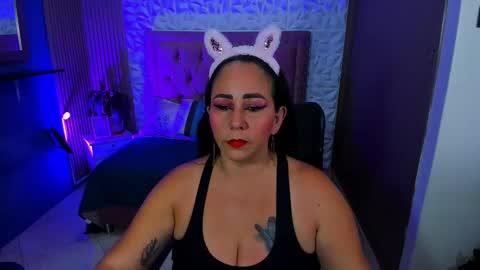 Snapshot of ashley_prg2 chatting on 10-08-25, 05:16 Ashley online show from 10-08-25, 05:16