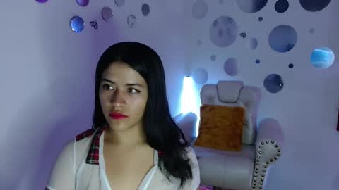 Ashley Stone online show from 12-01-25, 12:04