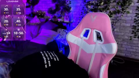 Snapshot of ashley_veil chatting on 03-02-26, 09:10 Ashley online show from 03-02-26, 09:10