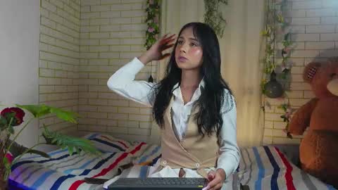 ashley_winhouse online show from 10-06-25, 06:55