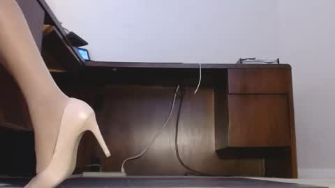 Ashley Ann online show from 12-22-25, 04:59