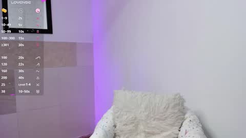 Ashley online show from 03-30-26, 09:54