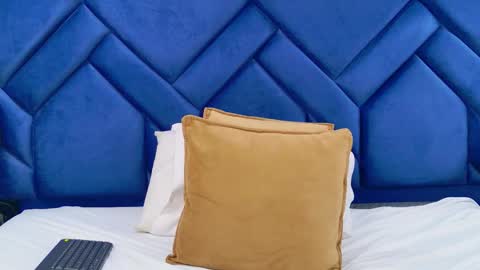 Snapshot of ashleygingerr chatting on 02-12-26, 08:37 Im Ashley online show from 02-12-26, 08:37