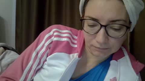 Ashley online show from 10-30-25, 06:37