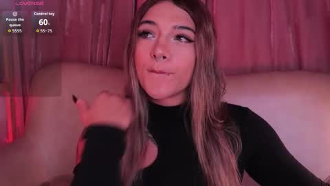 Ashley Lauren online show from 01-16-26, 04:16