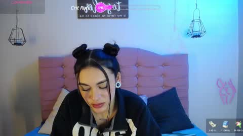 kylie online show from 02-26-25, 03:32