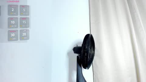 ashly_pink1 online show from 02-17-26, 03:03