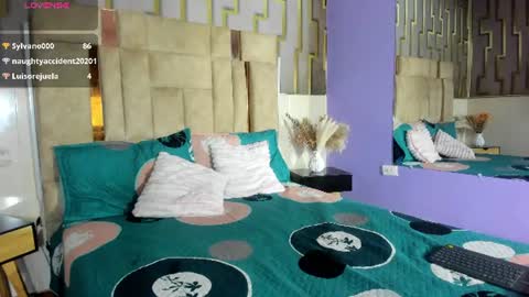 ASHLY online show from 07-07-26, 07:23