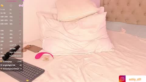 Snapshot of ashly_z chatting on 01-27-25, 01:37 Ashly online show from 01-27-25, 01:37