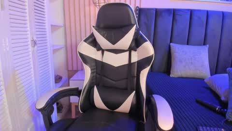 ashlye_miller_ online show from 02-25-26, 04:33