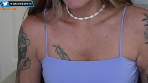 Snapshot of ashlyndiamond chatting on 02-02-25, 10:17 Ashlyndiamond online show from 02-02-25, 10:17