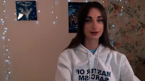 Snapshot of asia_n_ chatting on 11-18-25, 09:36 asia_n_ online show from 11-18-25, 09:36