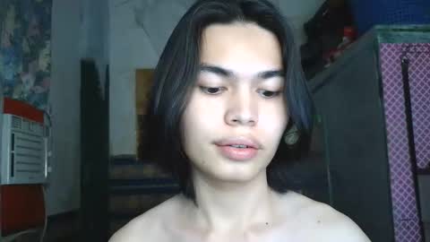 asian_babyboi online show from 05-19-26, 12:11