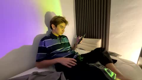 Aidan online show from 03-06-25, 06:48