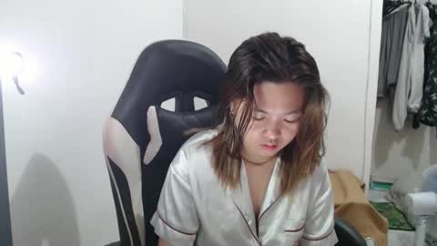 bb girl online show from 11-19-25, 09:26