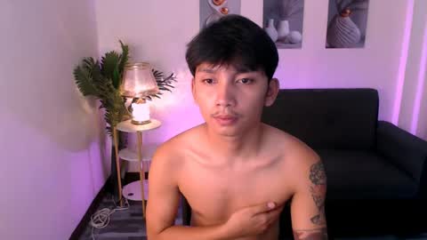 Snapshot of asian_hugedickx chatting on 07-31-26, 05:12 asian_hugedickx online show from 07-31-26, 05:12