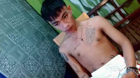 Snapshot of asian_kimxxx chatting on 01-08-25, 11:41 don online show from 01-08-25, 11:41