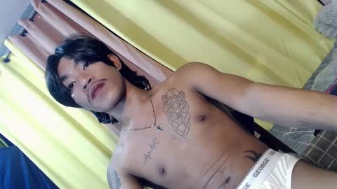 Snapshot of asian_kimxxx chatting on 02-17-25, 09:19 don online show from 02-17-25, 09:19