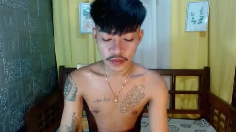 Snapshot of asian_kimxxx chatting on 10-14-25, 02:01 don online show from 10-14-25, 02:01