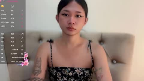 Snapshot of asian_loloera chatting on 05-10-26, 09:36 Rhea online show from 05-10-26, 09:36