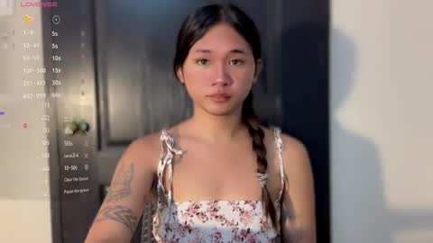 Snapshot of asian_loloera chatting on 05-17-26, 03:30 Rhea online show from 05-17-26, 03:30