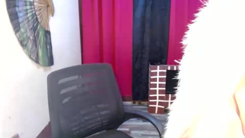 Lovely online show from 01-27-25, 03:15