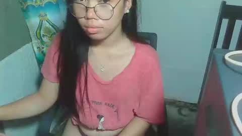 Snapshot of asian_rhean chatting on 02-19-25, 03:28 Rhean online show from 02-19-25, 03:28