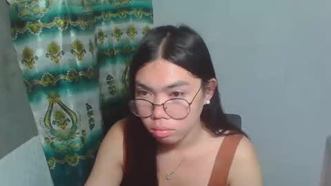 Snapshot of asian_rhean chatting on 02-23-25, 02:25 Rhean online show from 02-23-25, 02:25