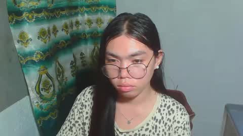 Snapshot of asian_rhean chatting on 02-25-25, 04:53 Rhean online show from 02-25-25, 04:53