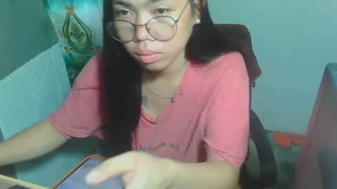 Snapshot of asian_rhean chatting on 02-27-25, 05:45 Rhean online show from 02-27-25, 05:45
