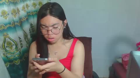 Snapshot of asian_rhean chatting on 03-12-25, 07:46 Rhean online show from 03-12-25, 07:46