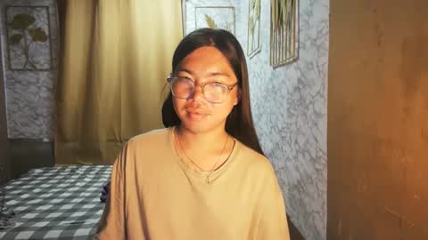 Snapshot of asian_rhean chatting on 09-09-25, 10:20 Rhean online show from 09-09-25, 10:20