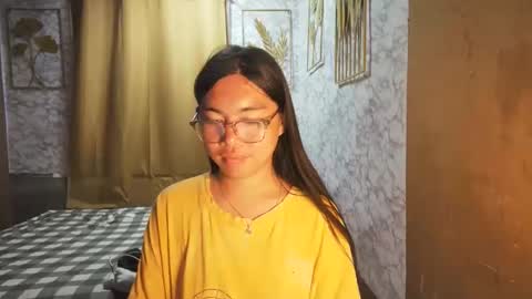 Snapshot of asian_rhean chatting on 09-10-25, 11:21 Rhean online show from 09-10-25, 11:21