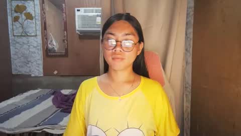 Snapshot of asian_rhean chatting on 12-04-25, 11:41 Rhean online show from 12-04-25, 11:41