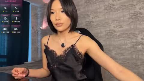 My name Vi online show from 06-21-26, 12:19