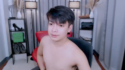 Snapshot of asianacexl chatting on 01-22-25, 12:49 asianacexl online show from 01-22-25, 12:49