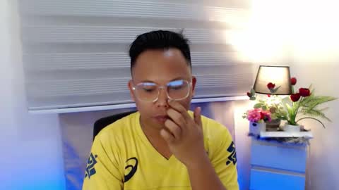 Snapshot of asianblackmen chatting on 12-16-25, 01:05 JEXX online show from 12-16-25, 01:05